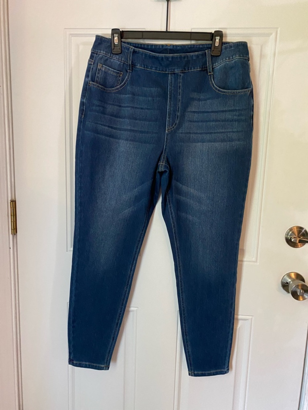 Halara XL pull on pocket Women’s Dark Blue Stretch Jeggings - Classic Denim Look